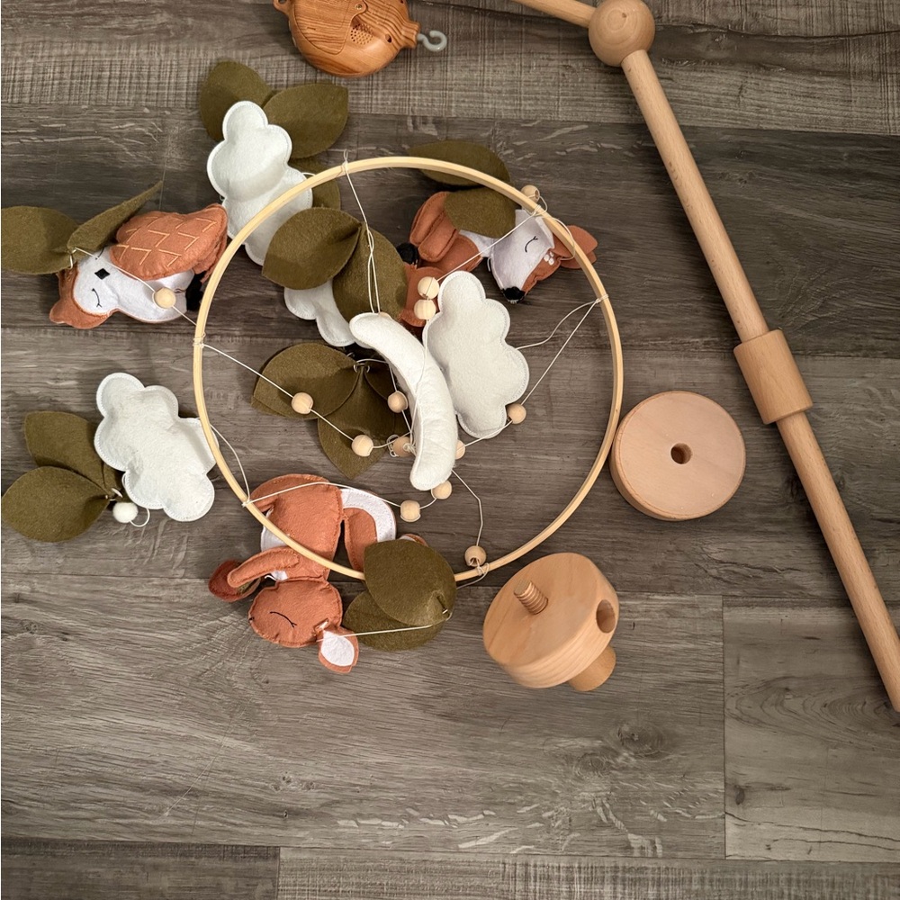 Amazon Woodland Friends Baby Mobile